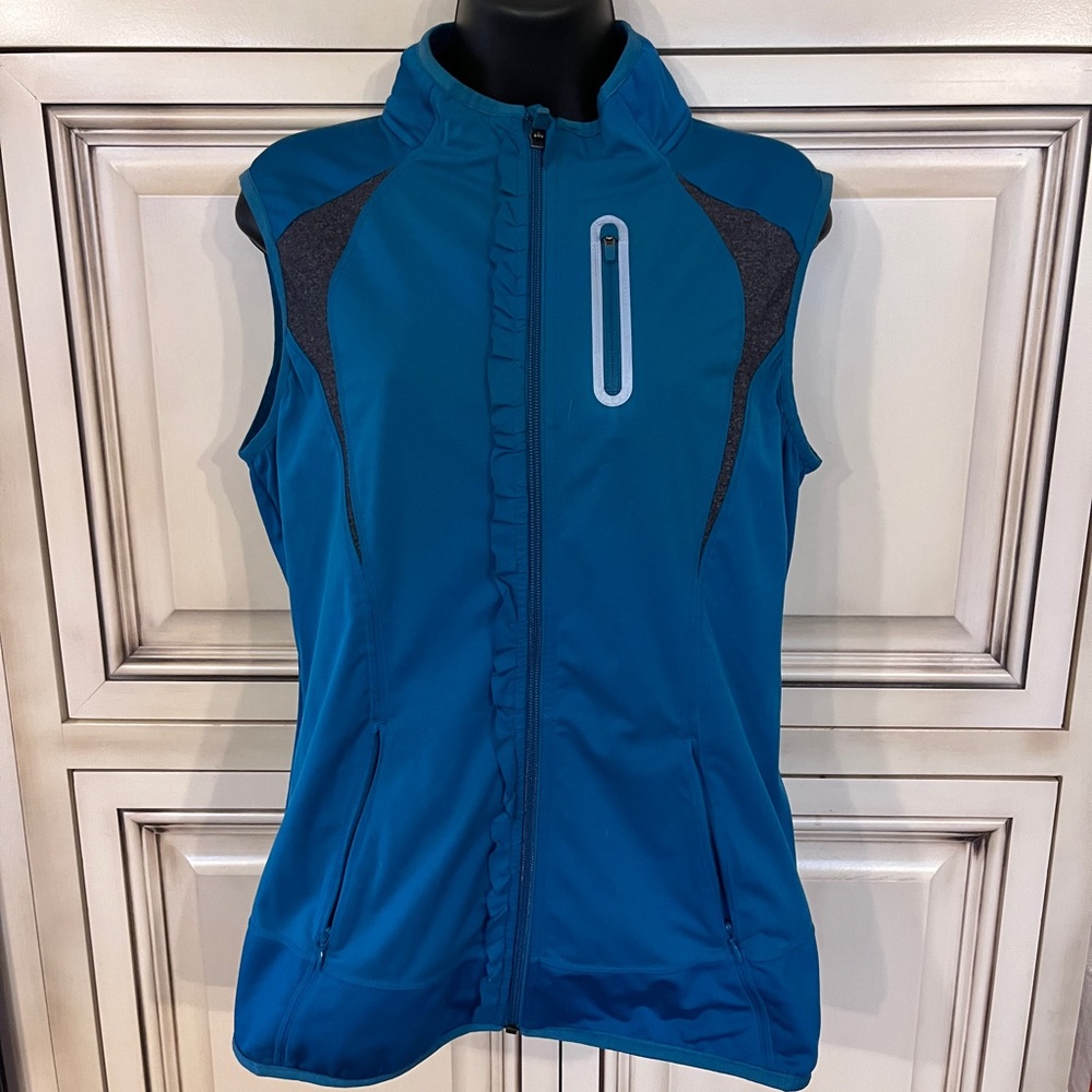 Athleta Teal Sleeveless Vest